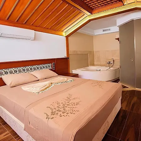 Lotus Spa&sport 호텔 *