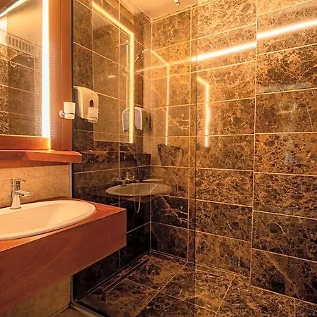 Lotus Spa&sport فندق *